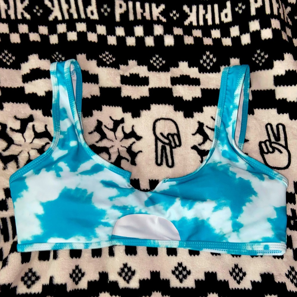 SHEIN Blue Tie Dye bathing suit top